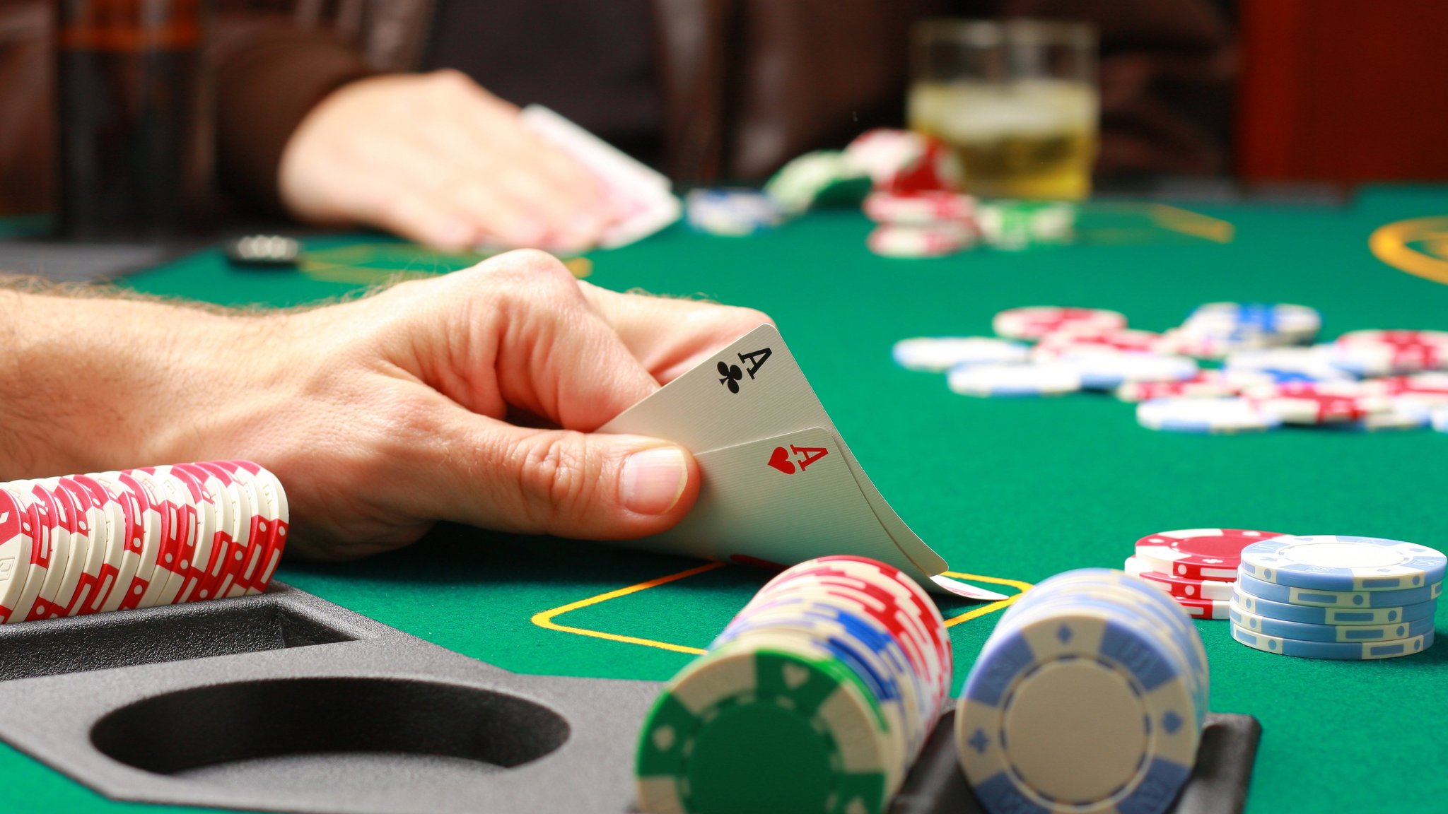 Advantages of Using a Poker Bonus
